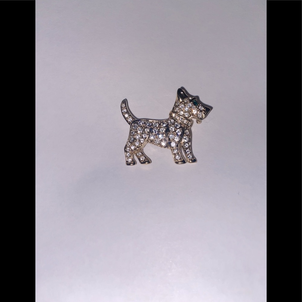 Broche